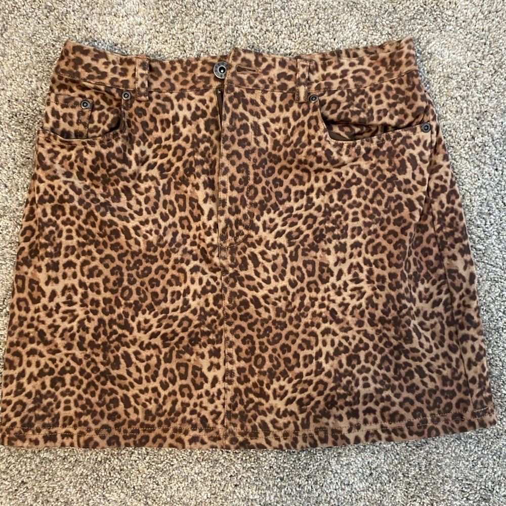 BB Dakota Cheetah Skirt
